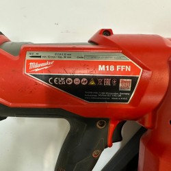 Akunaelapüstol Milwaukee...