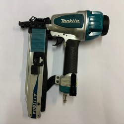 Пневматический степлер...