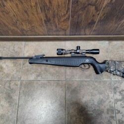 Пневматическая винтовка...