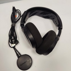 Наушники Steelseries Arctis 9