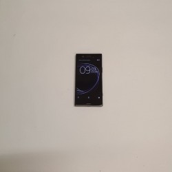 Мобильный телефон Sony...