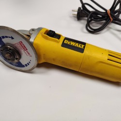 Болгарка Dewalt DWE4117