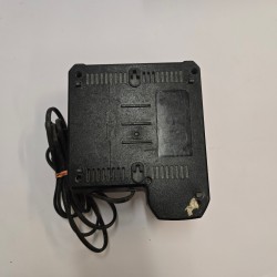 Laadija Milwaukee M12-18FC