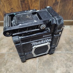 Radio Makita DMR106 + Aku...