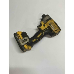 Аккумуляторный ударный...