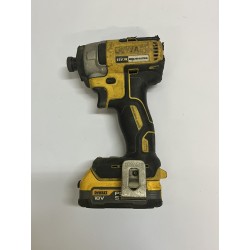Аккумуляторный ударный...