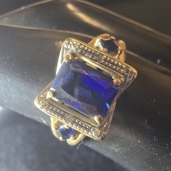 Kuld sõrmus teemandiga 585...