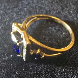 Kuld sõrmus teemandiga 585...