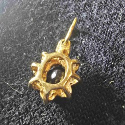 Kuld Ripats teemantidega...