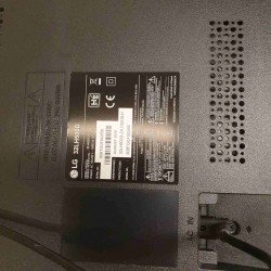 Teler LG 32LH500D + pult +...