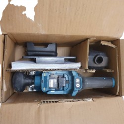 Шлифовальная машинка Makita...