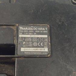 Зарядное устройство Makita...