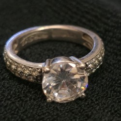 Hõbe sõrmus Tisento + karp