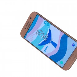 Смартфон Samsung Galaxy A5...