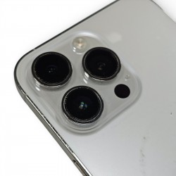 Мобильный телефон Apple...