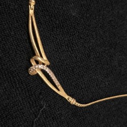 Kuld Kaelakett ripatsiga...