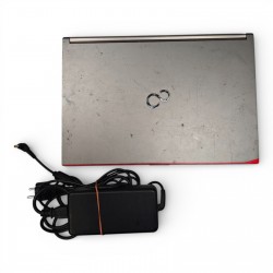 Sülearvuti Fujitsu H740 +...