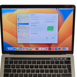 Sülearvuti Apple Macbook...