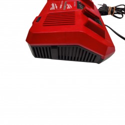 Зарядка Milwaukee M18 DFC