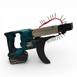 Akulindikruvikeeraja Makita...