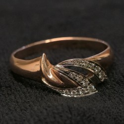 Kuld sõrmus teemandiga 585...