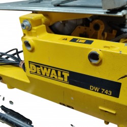 Lauasaag Dewalt DW743