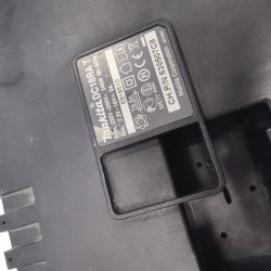 Laadija Makita DC18RA