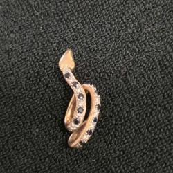 Kuld Ripats teemantidega...