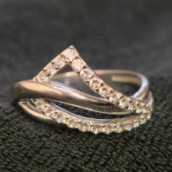 Valge Kuld Sõrmus  585...