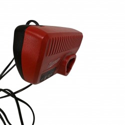 Laadija Milwaukee C12 C