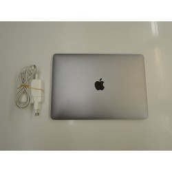 Sulearvuti Apple MacBook...
