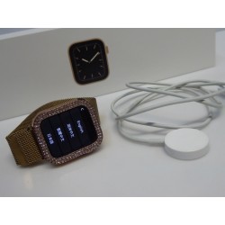 Умные часы Apple Watch...