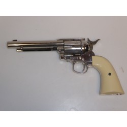 Pneumaatiline revolver...