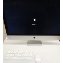 Настольный компьютер iMac...