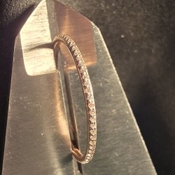 Kuld sõrmus teemandiga 585...