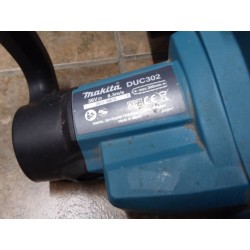 Аккумуляторная пила DUC302...