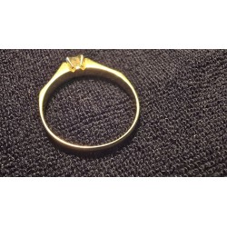 Kuld sõrmus teemandiga 585...