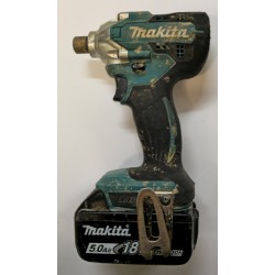 Ударный шуруповерт Makita...