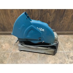 Дисковая пила Makita 2414EN