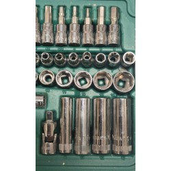 Набор головок и ключей Sata...