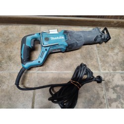 Сабельная пила Makita...