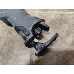 Сабельная пила Makita...