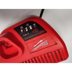 Laadija Milwaukee C12 C 12V
