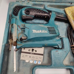 Tikksaag Makita 4329 + Kohver
