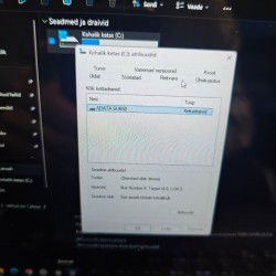 Ноутбук Dell Lattitude 3390...