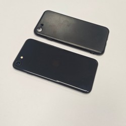 Mobiiltelefon Apple iPhone...